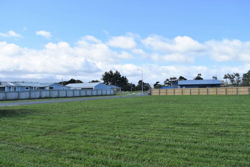 2 Dow Chung Place, Otaki, Kapiti Coast