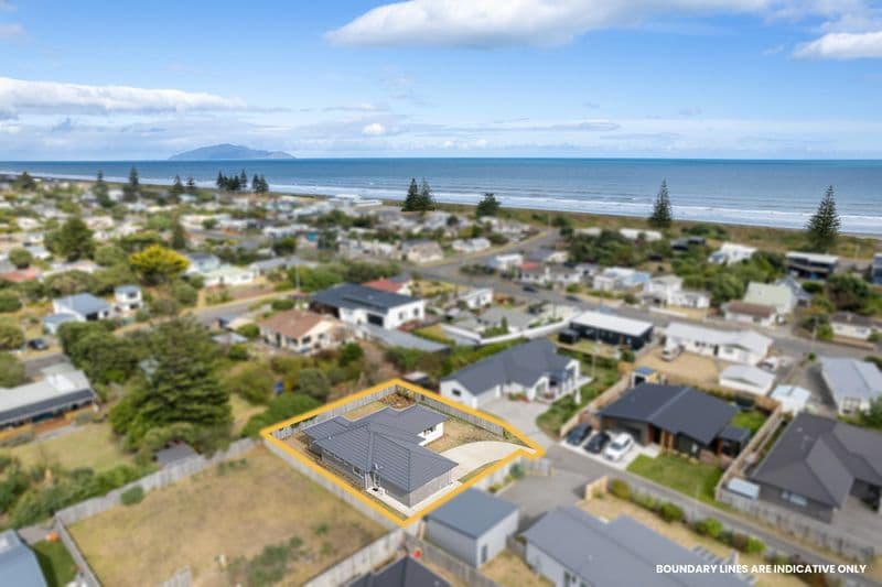 53 Seagrass Place, Otaki Beach, Kapiti Coast