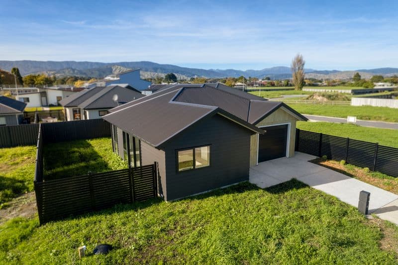 7 Rikihana Way, Otaki, Kapiti Coast