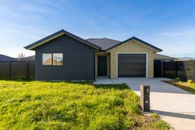 7 Rikihana Way, Otaki, Kapiti Coast, Wellington | Tall Poppy 