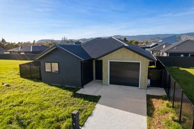 7 Rikihana Way, Otaki, Kapiti Coast, Wellington | Tall Poppy 