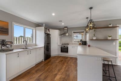 4 Te Wiremu Lane, Otaki, Kapiti Coast, Wellington | Tall Poppy 