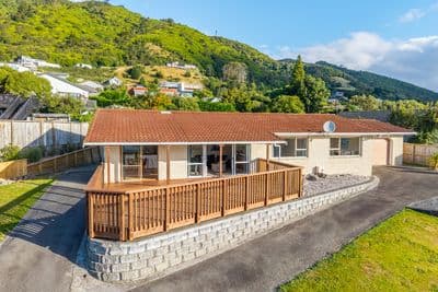 137 Winara Avenue, Waikanae, Kapiti Coast, Wellington | Tall Poppy 