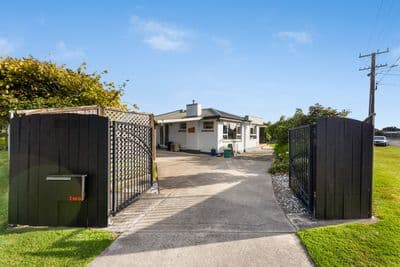 2 Hohiria Street, Waikanae Beach, Kapiti Coast, Wellington | Tall Poppy 