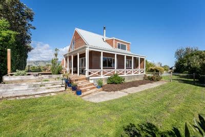 18 Kitchener Street, Te Horo Beach, Kapiti Coast, Wellington | Tall Poppy 
