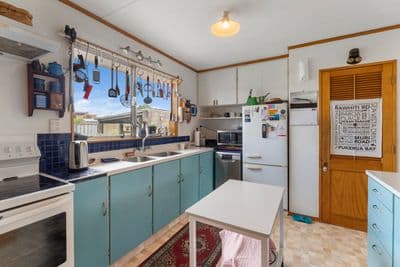 2 Colenso Place, Otaki Beach, Kapiti Coast, Wellington | Tall Poppy 