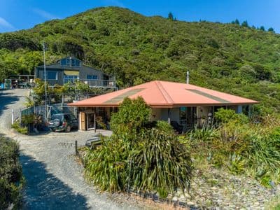 2838 Kenepuru Road, Kenepuru Sound, Marlborough, Marlborough | Tall Poppy 