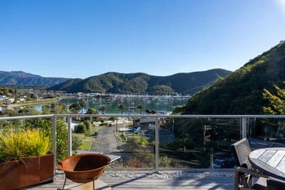 7 Arthur Crescent, Waikawa, Marlborough, Marlborough | Tall Poppy 