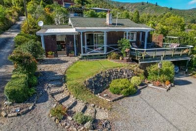 318C Waikawa Road, Waikawa, Marlborough, Marlborough | Tall Poppy 