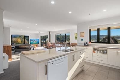 10 Pukeko Place, Picton, Picton, Marlborough | Tall Poppy 