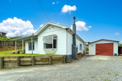 8 Suffolk Street, Picton, Picton, Marlborough | Tall Poppy 