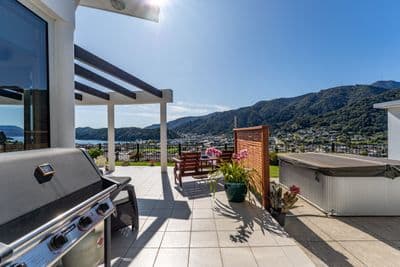 8 Harbour View Heights, Picton, Picton, Marlborough | Tall Poppy 