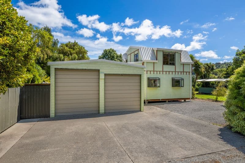 18 Phillips Road, Ngakuta Bay, Marlborough Sounds, Marlborough | Tall Poppy 