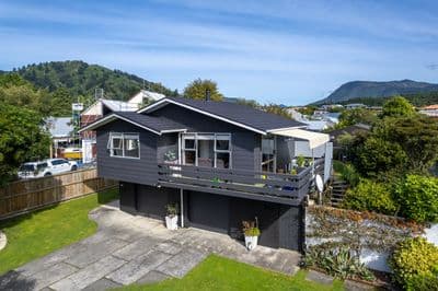 4 Huia Street, Waikawa, Marlborough, Marlborough | Tall Poppy 