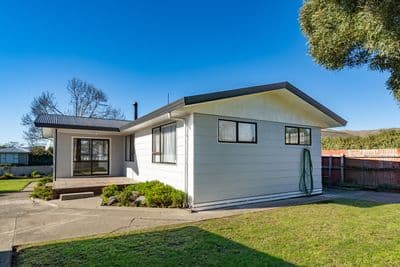 14 Faulkland Drive, Witherlea, Marlborough, Marlborough | Tall Poppy 
