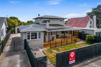19 Galway Avenue, Hokowhitu, Palmerston North City, Manawatu | Tall Poppy 