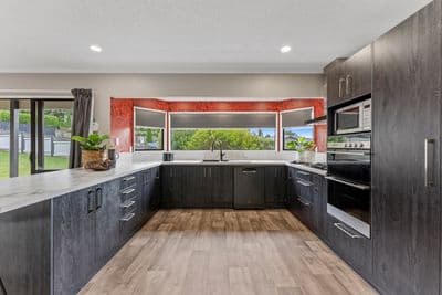 2 Puketiro Drive, Feilding, Manawatu, Manawatu | Tall Poppy 