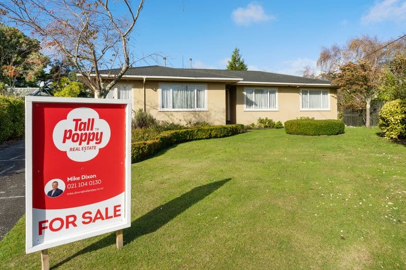 12 York Place, Awapuni, Palmerston North City, Manawatu | Tall Poppy 