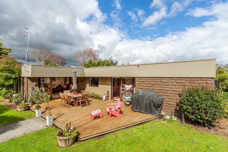 32 Humphries Place, Awapuni, Palmerston North City