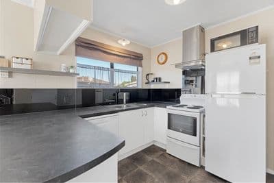 9 Pluto Place, Milson, Palmerston North City, Manawatu | Tall Poppy 