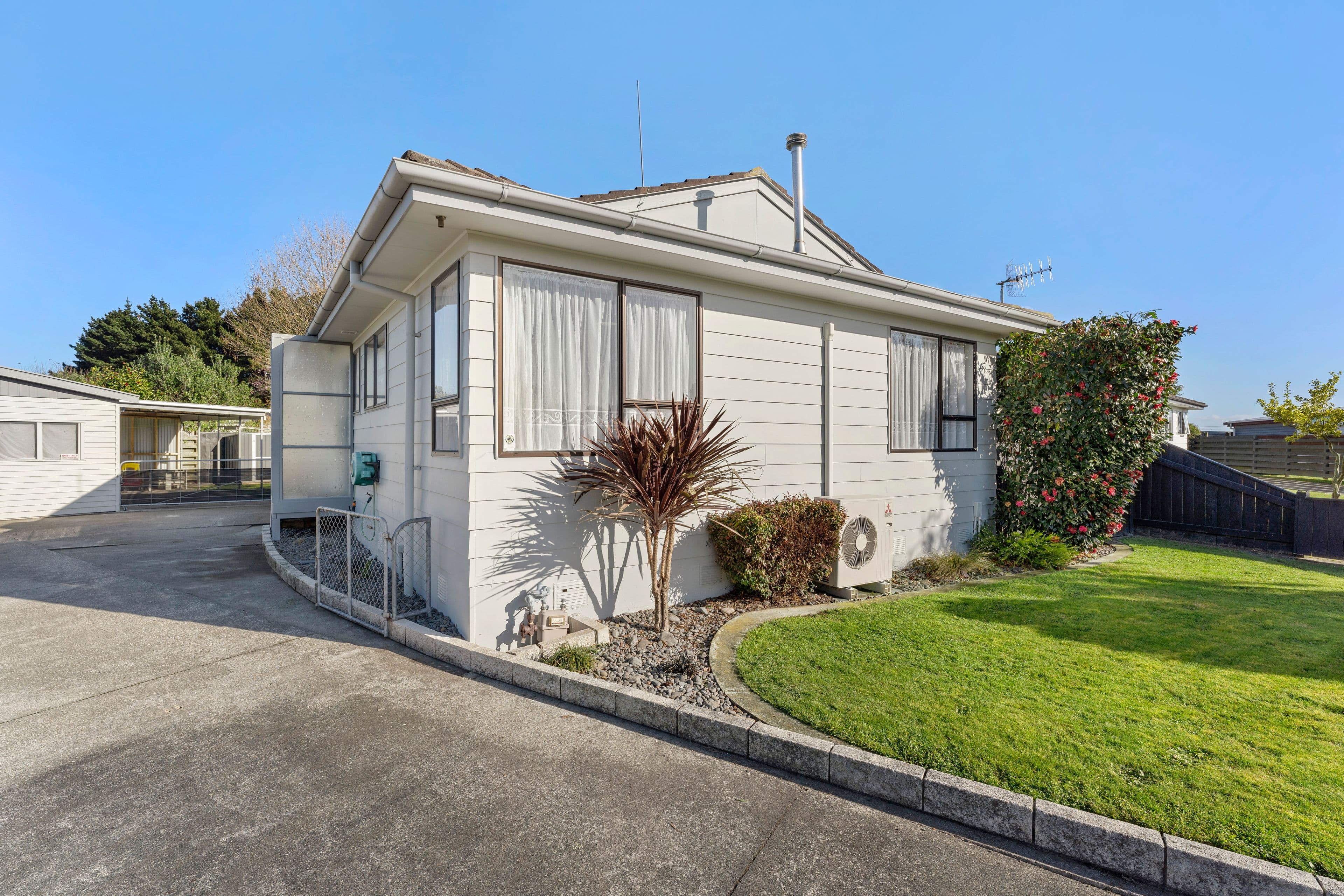 9 Pluto Place, Milson, Palmerston North City, Manawatu | Tall Poppy 