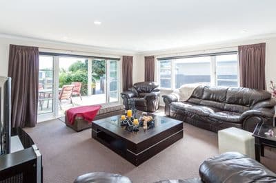 1 Weber Place, Roslyn, Palmerston North City, Manawatu | Tall Poppy 