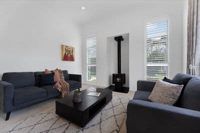 5 Butler Place, Fitzherbert, Palmerston North City, Manawatu | Tall Poppy 