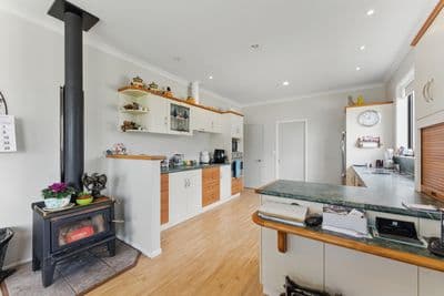 19 Kauri Place, Pahiatua, Tararua, Manawatu | Tall Poppy 