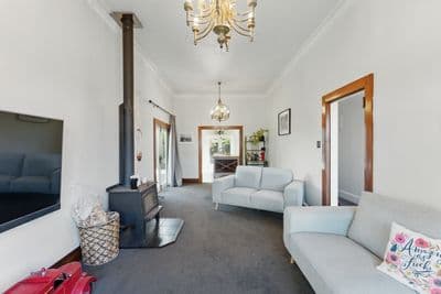 101 Maxwells Line, Awapuni, Palmerston North City, Manawatu | Tall Poppy 