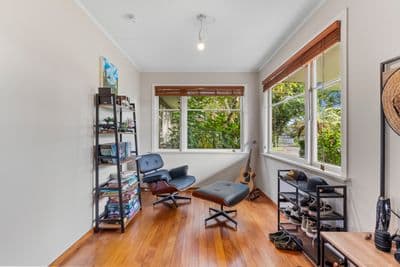 27 Waterloo Crescent, Hokowhitu, Palmerston North City, Manawatu | Tall Poppy 