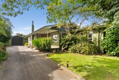 27 Waterloo Crescent, Hokowhitu, Palmerston North City, Manawatu | Tall Poppy 