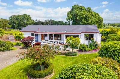 34 Cambridge Street, Pahiatua, Tararua, Manawatu | Tall Poppy 