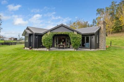 16 Kaitawa Road, Pahiatua, Tararua, Manawatu | Tall Poppy 