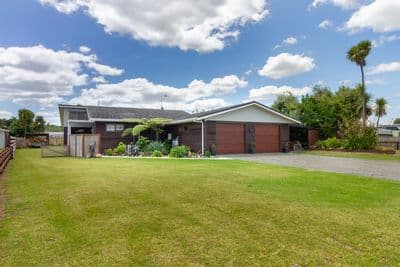 1 Dewe Terrace, Foxton Beach, Horowhenua, Manawatu | Tall Poppy 