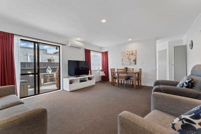 35 Rewa Street, Takaro, Palmerston North City, Manawatu | Tall Poppy 