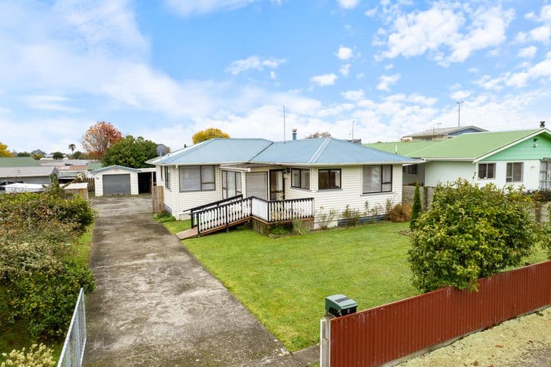 8 Tudor Road, Pahiatua, Tararua
