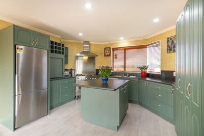 101 Parnell Heights, Kelvin Grove, Palmerston North City, Manawatu | Tall Poppy 