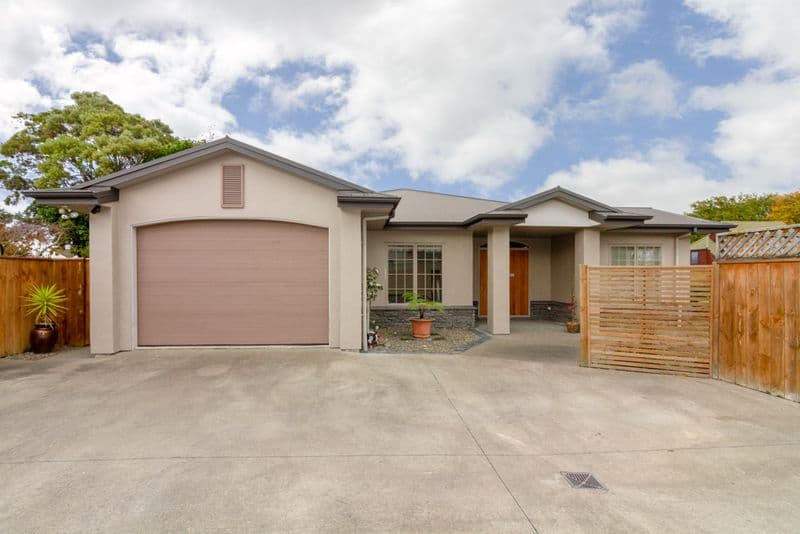 21A Monckton Street, Feilding, Manawatu, Manawatu | Tall Poppy 