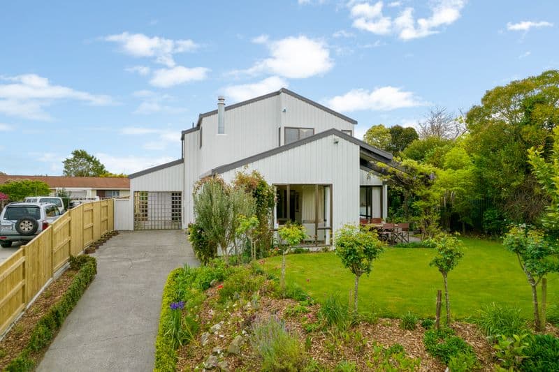 7 Wharite Place, Awapuni, Palmerston North City