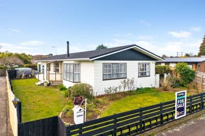 8 Cambridge Street, Pahiatua, Tararua, Manawatu | Tall Poppy 