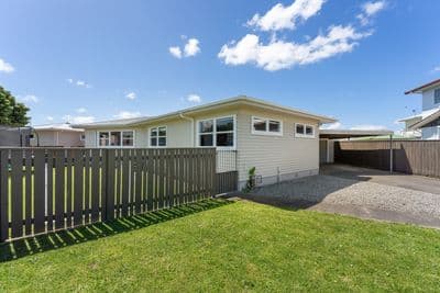 8 Essex Place, Milson, Palmerston North City, Manawatu | Tall Poppy 
