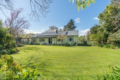 30 Cloverlea Road, Westbrook, Palmerston North City, Manawatu | Tall Poppy 