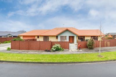 53 Branigan Parade, Kelvin Grove, Palmerston North City, Manawatu | Tall Poppy 