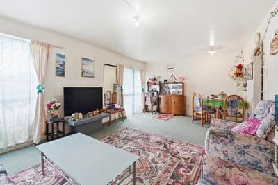 8 Cascade Crescent, Westbrook, Palmerston North City, Manawatu | Tall Poppy 