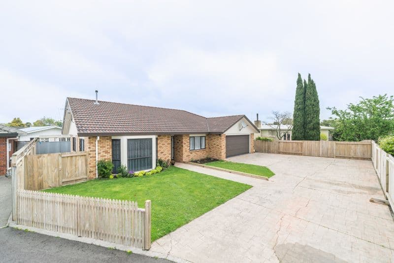 6 Mckenzie Court, Terrace End, Palmerston North City