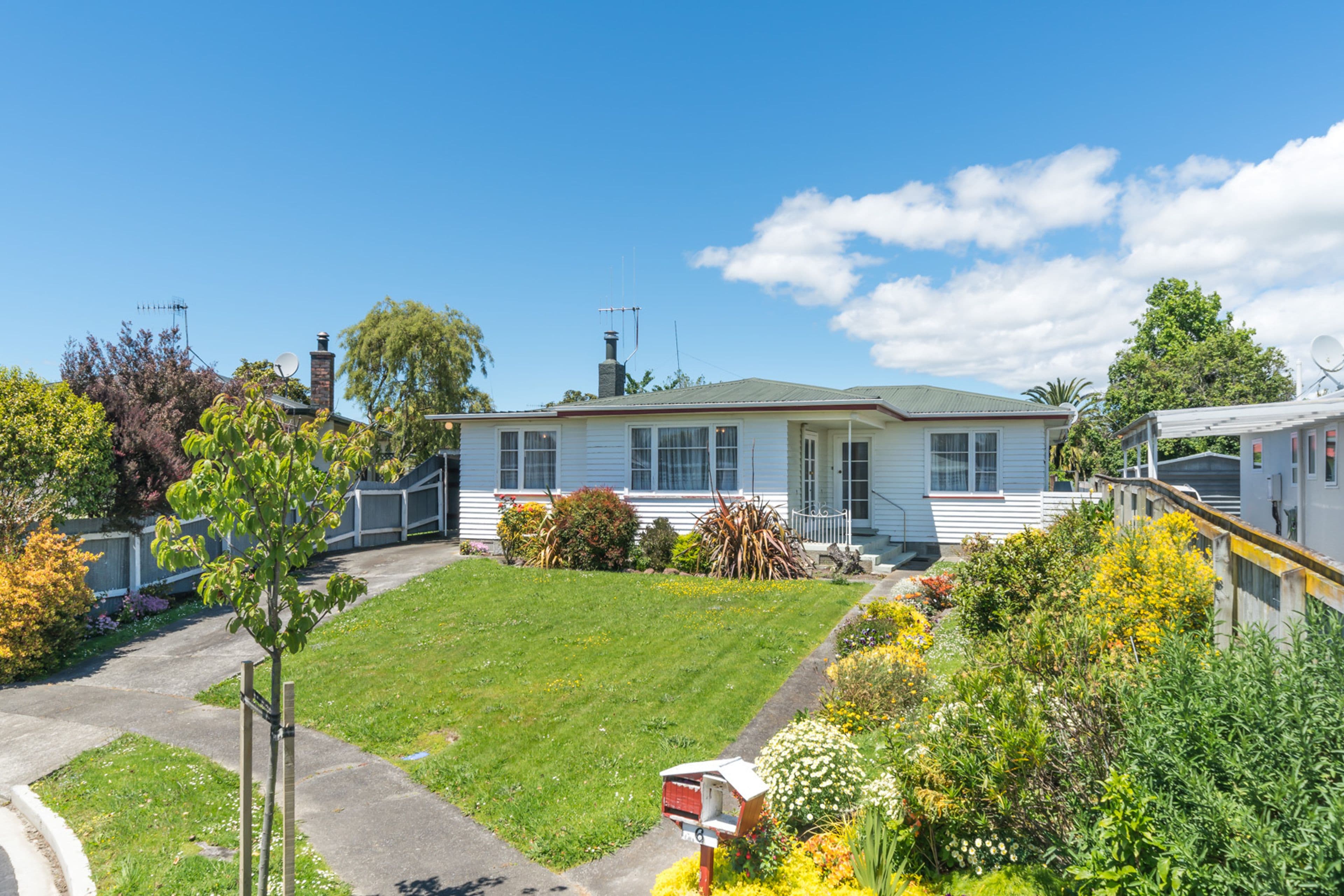 6 Tern Place, Hokowhitu, Palmerston North City, Manawatu | Tall Poppy 