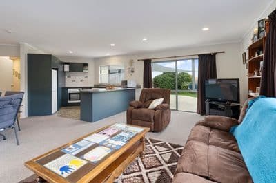 106 Parnell Heights Drive, Kelvin Grove, Palmerston North City, Manawatu | Tall Poppy 