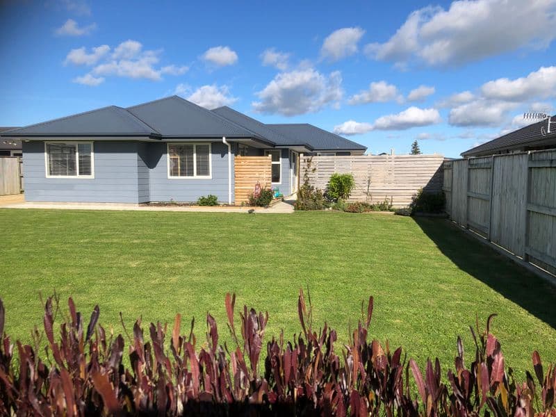 294 Cambridge Avenue, Ashhurst, Palmerston North City, Manawatu | Tall Poppy 