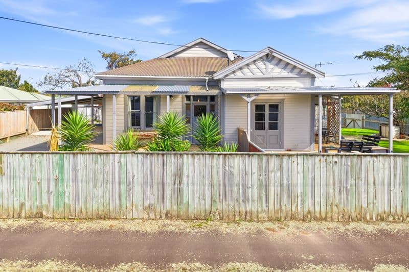 9 Cambridge Street, Pahiatua, Tararua