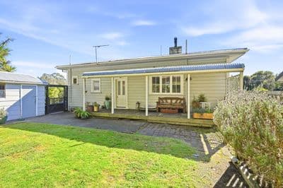 55 Honore Drive, Linton, Palmerston North City, Manawatu | Tall Poppy 